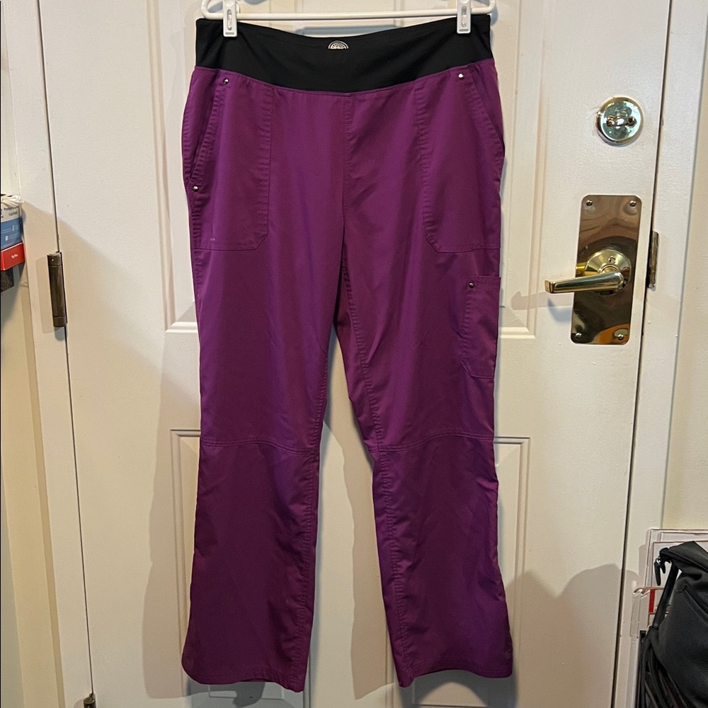 HELPING HANDS 💜 PURPLE ELASTIC WAIST CARGO SCRUB PANTS Women’s L REG LENGTH